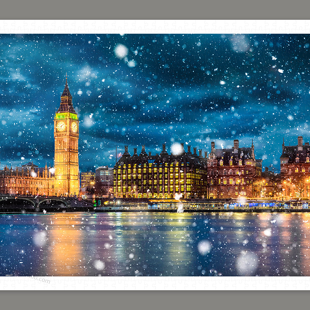 The Thames on a Snowy Night