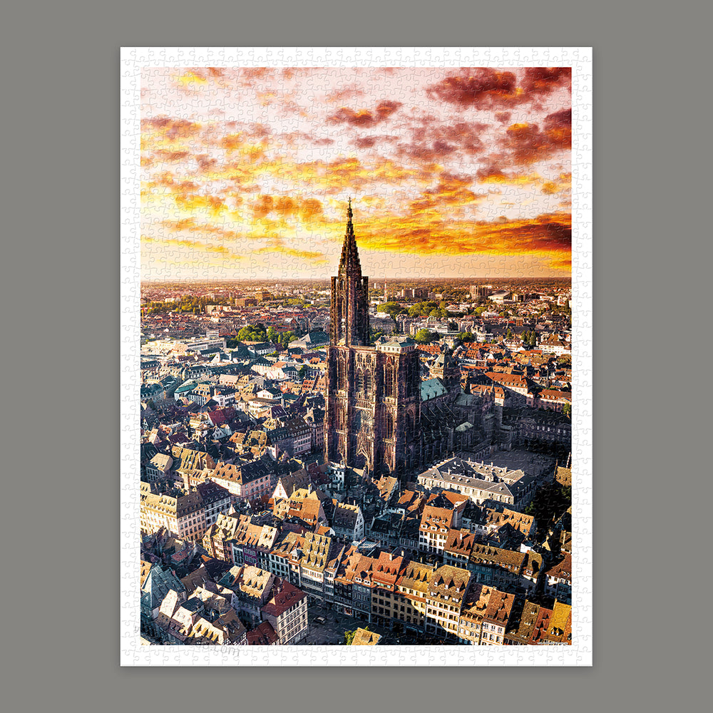 HenryDo - Aerial Photography - Strabourg Cathedral, France (1200 pcs)