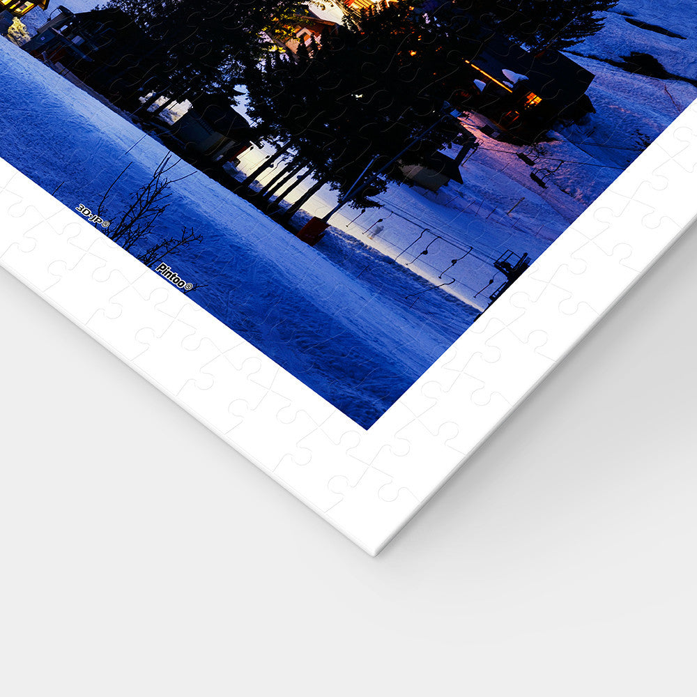 Beautiful Dusk in French Alps Resort (H1797) | 1000 pcs