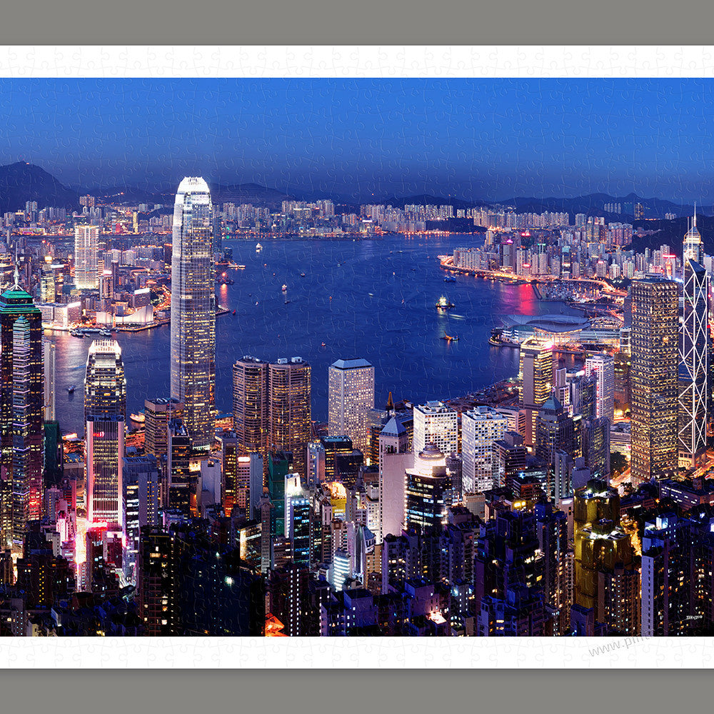 Aerial view of Hong Kong Victoria Harbor at night (H2089) | 1000 pcs